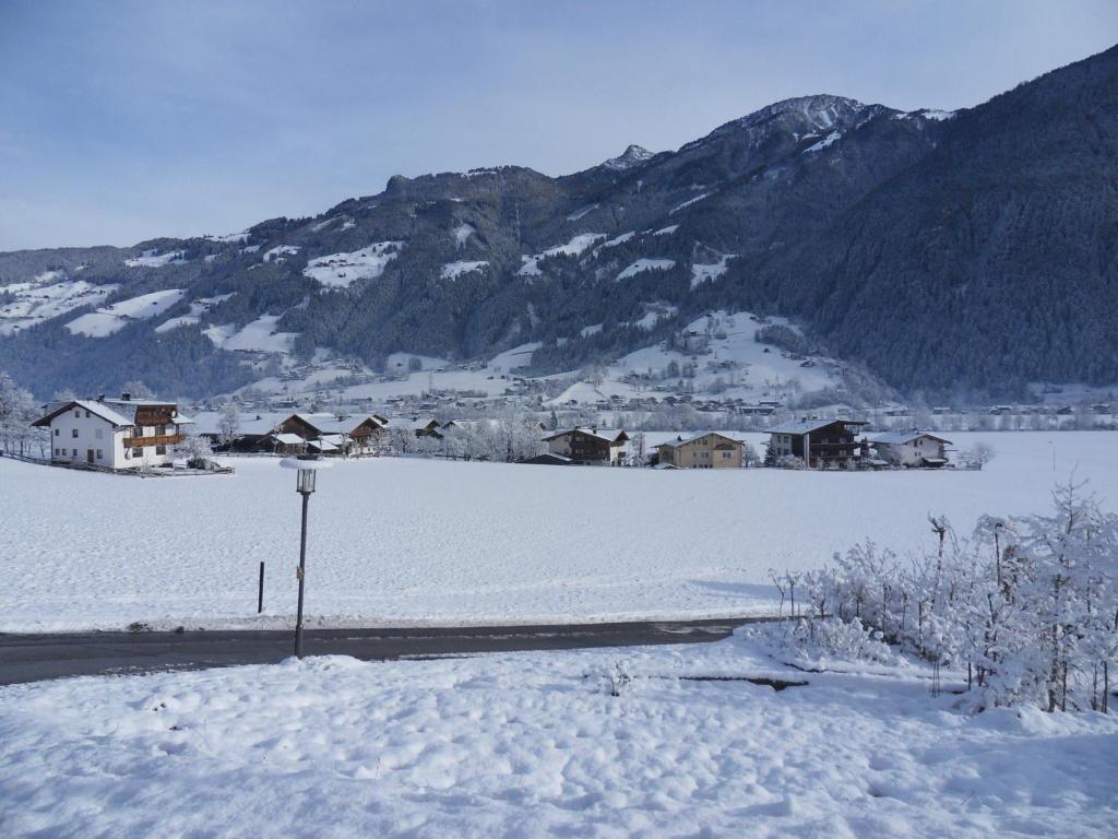Ferienwohnung Walder Mayrhofen Esterno foto